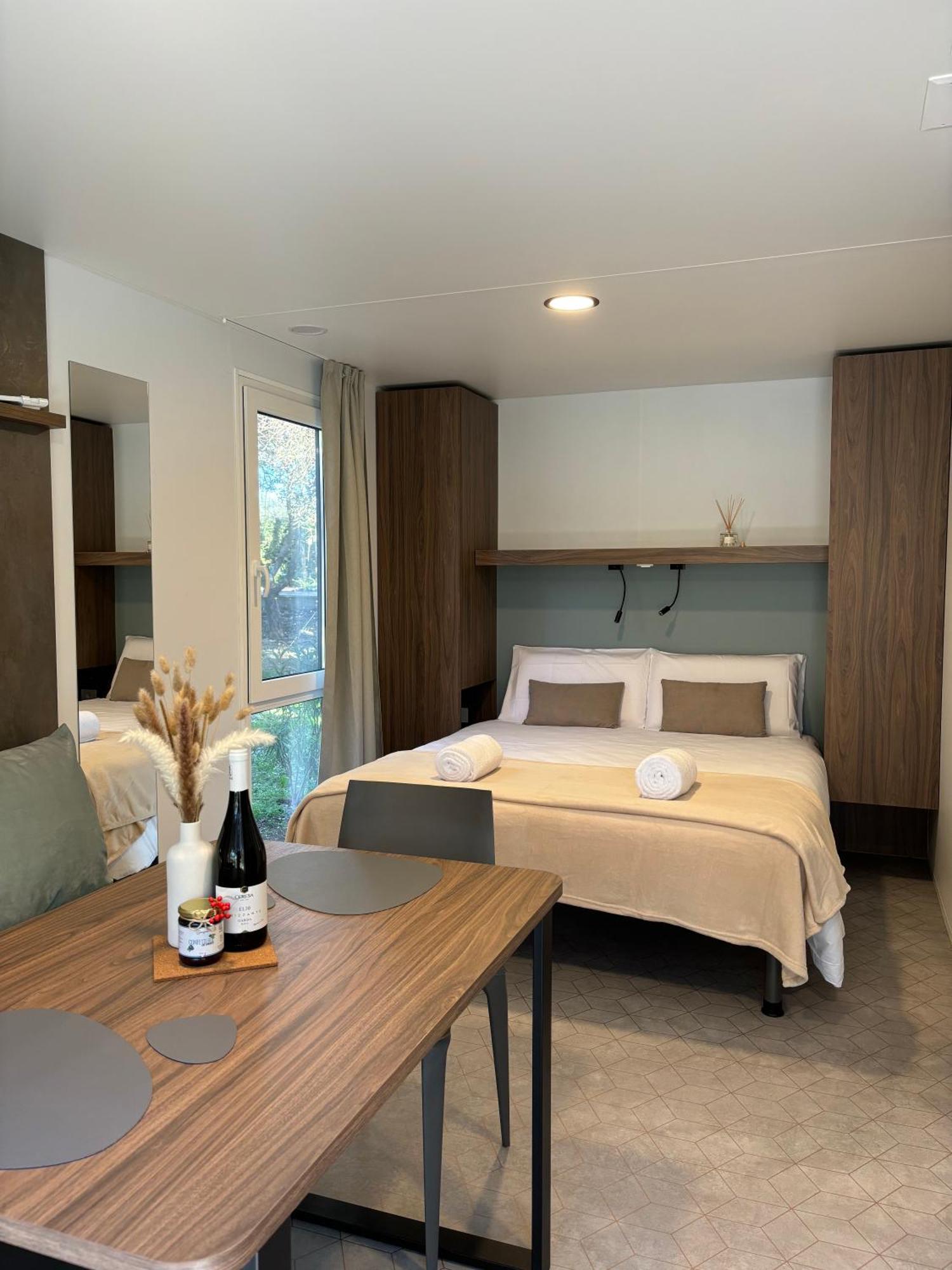 Seregner Agricamping & Homes - Adults Only 18 Monzambano Exterior foto