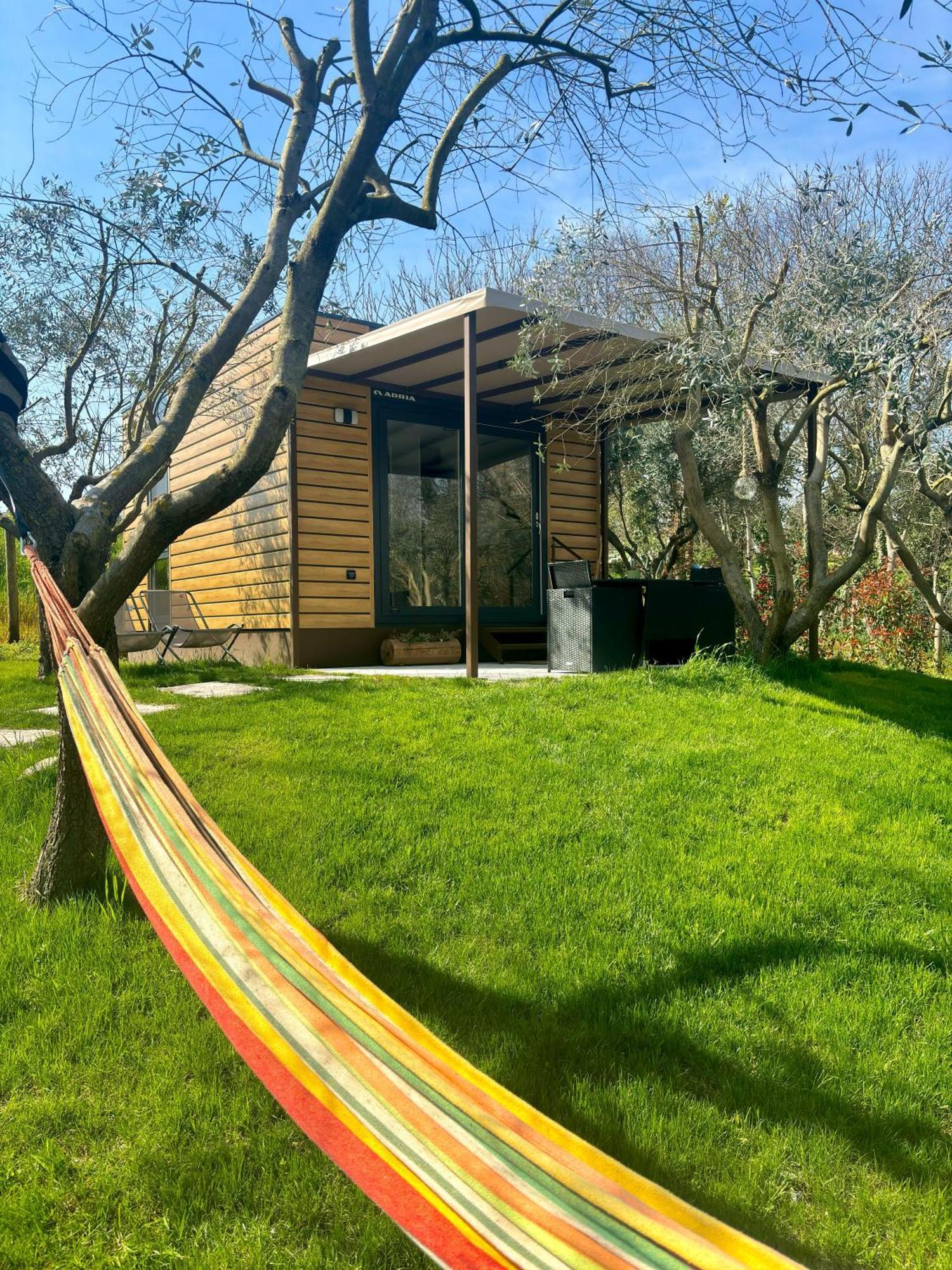 Seregner Agricamping & Homes - Adults Only 18 Monzambano Exterior foto
